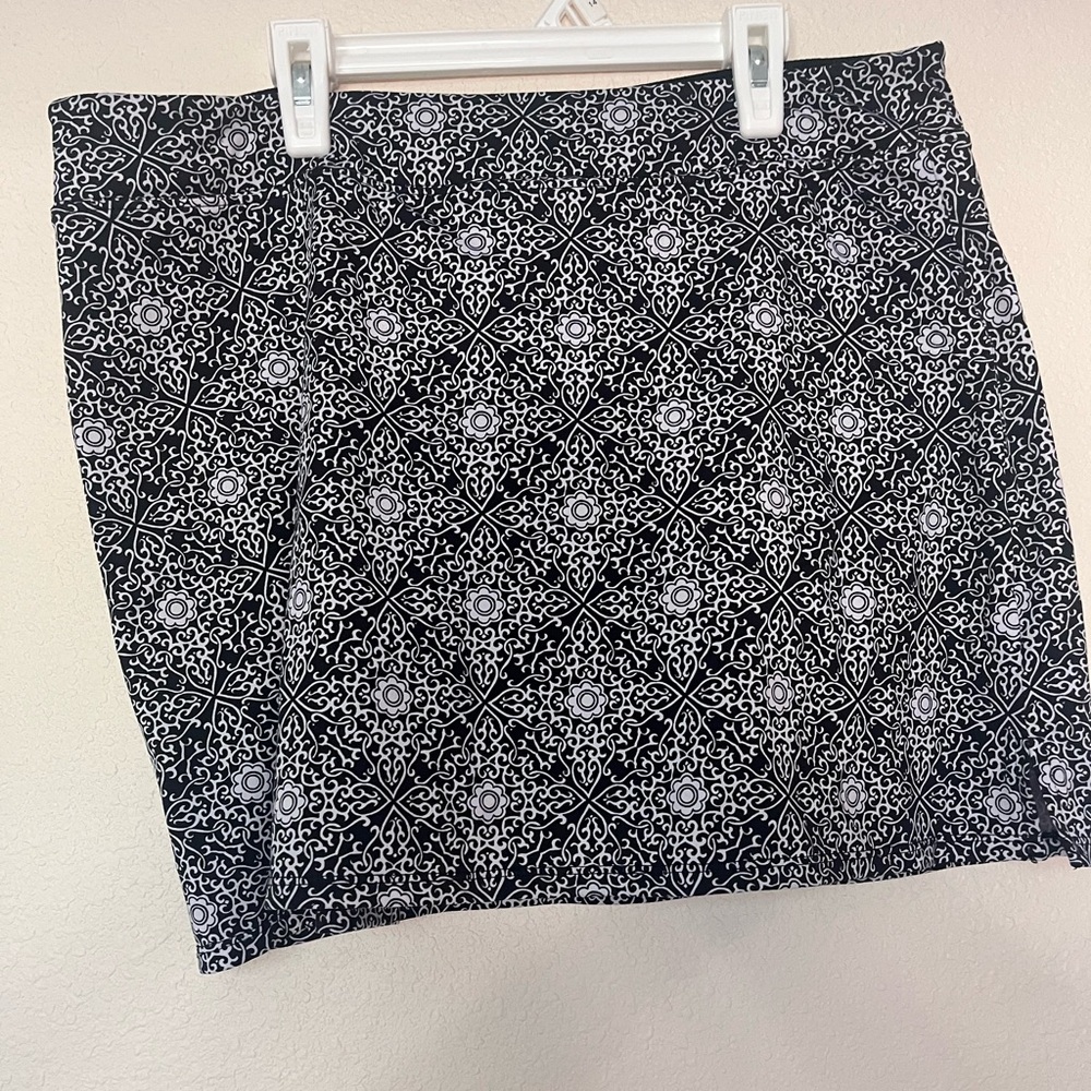 Women’s Skort